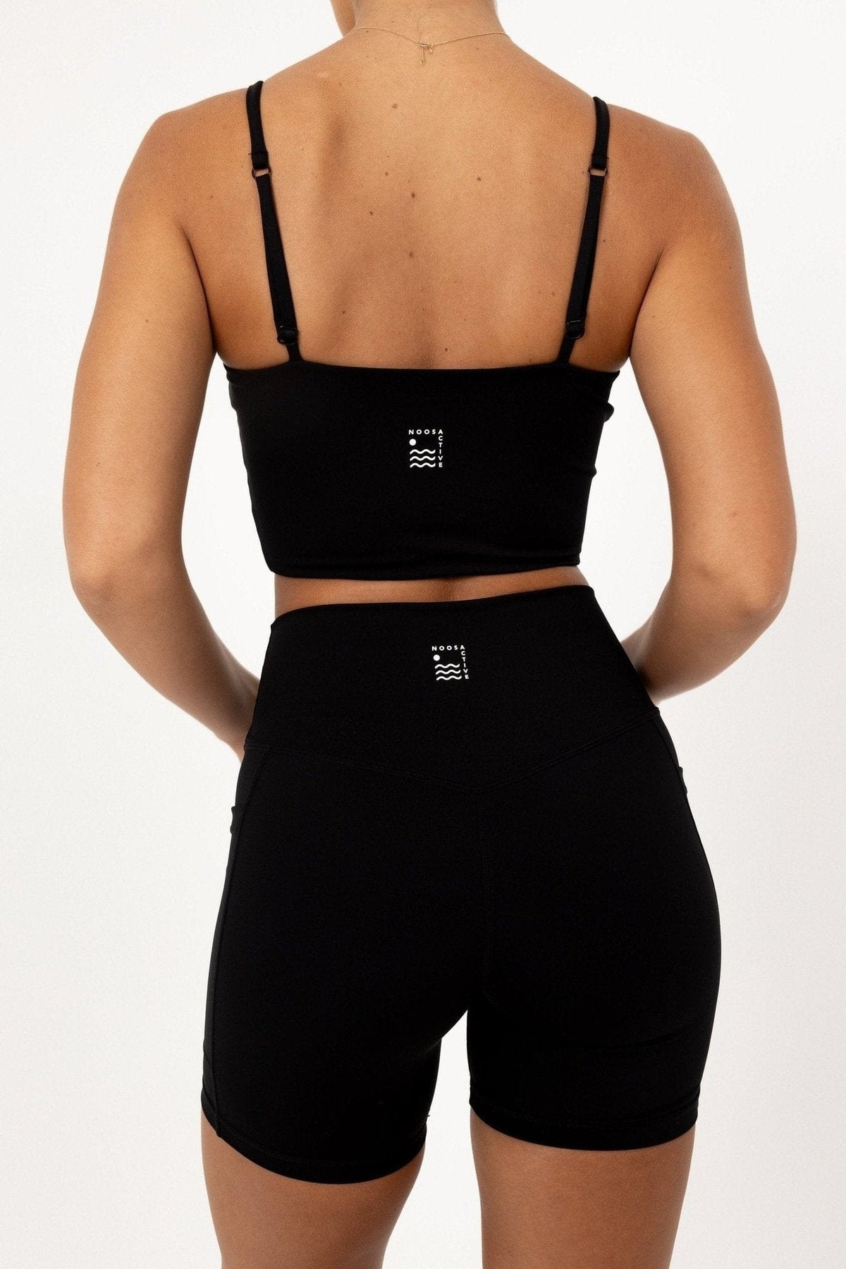 Noosa Active Tops Freya Mid Crop Top - Black